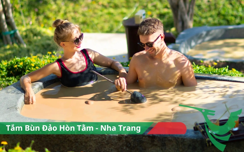 Tắm Bùn Đảo Hòn Tằm Nha Trang