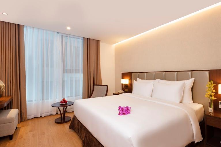 Phòng Superior - Khách sạn Regalia Gold Nha Trang