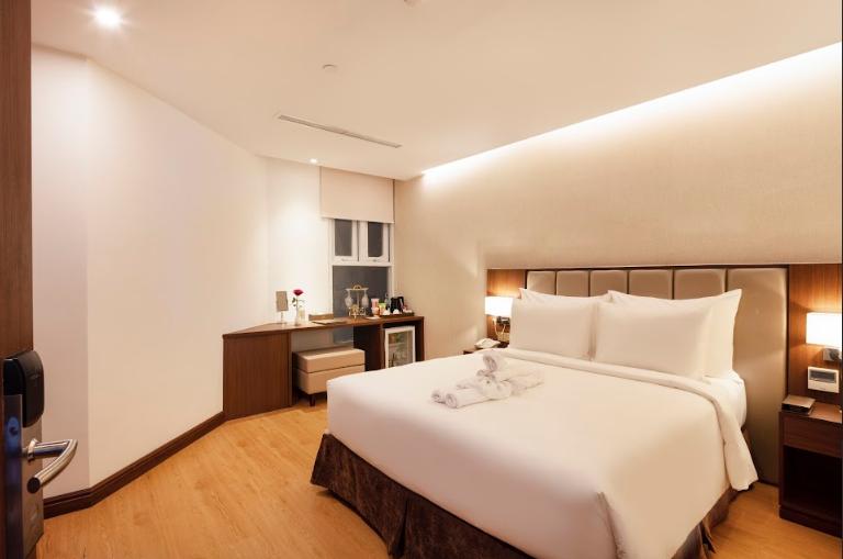 Phòng Standard có cửa sổ Regalia Gold Nha Trang