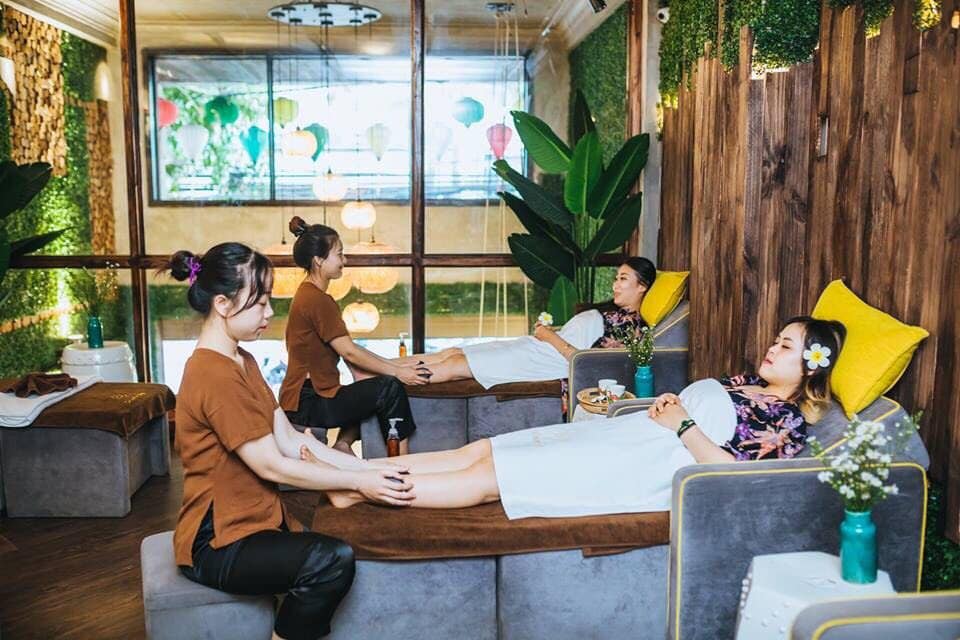 Nhân Viên Charm Spa Grand Nha Trang