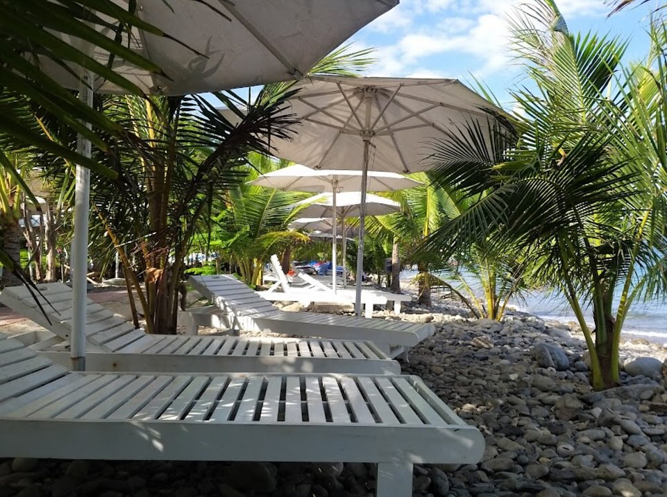 Bãi Tranh Nha Trang 3 Thư Giãn Ghế Trên Bãi Tranh Nha Trang
