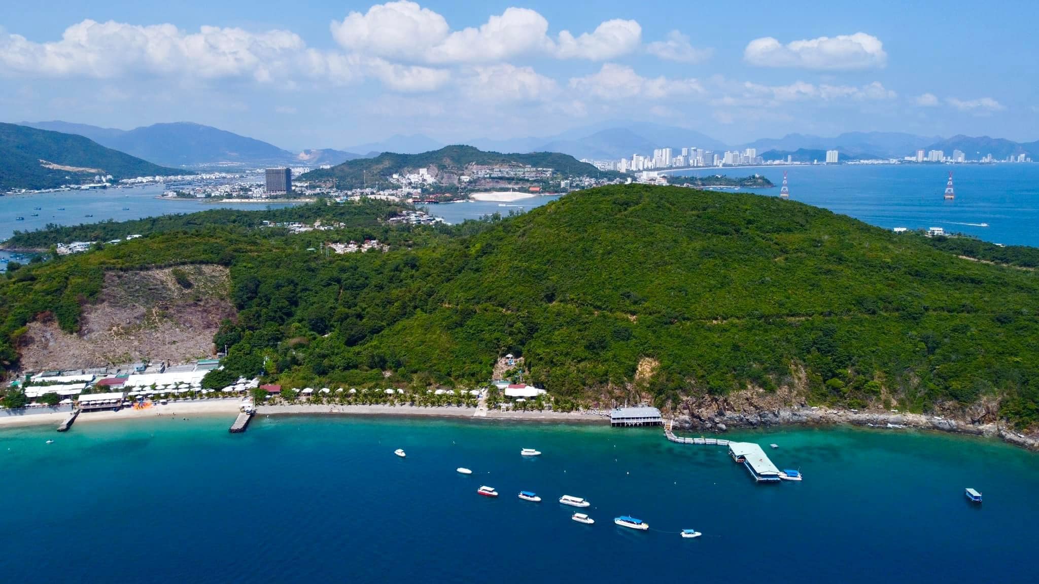 Bãi Tranh Nha Trang 1 Toàn cảnh Bãi Tranh Nha Trang