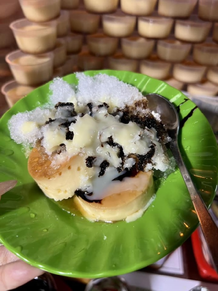 Ẩm Thực Khu Tháp Bà Nha Trang 7 Kem Flan Cô Sương Tháp Bà Nha Trang