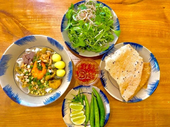 Mì Quảng Thập Cẩm